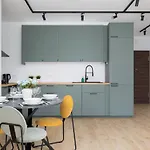 Stylish With Parking In By Renters * كاتوفيتسه