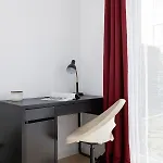 Stylish With Parking In By Renters شقة كاتوفيتسه