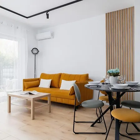 아파트 Stylish With Parking In By Renters 카토비체