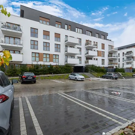 Stylish With Parking In By Renters 카토비체